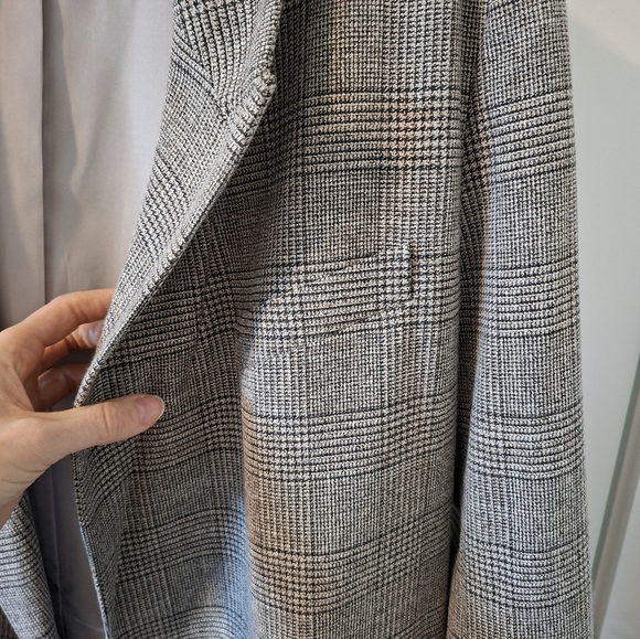 H&M Women's Gray Check/Glen Plaid Double-breasted Blazer (Size M) - Picture 5 of 11